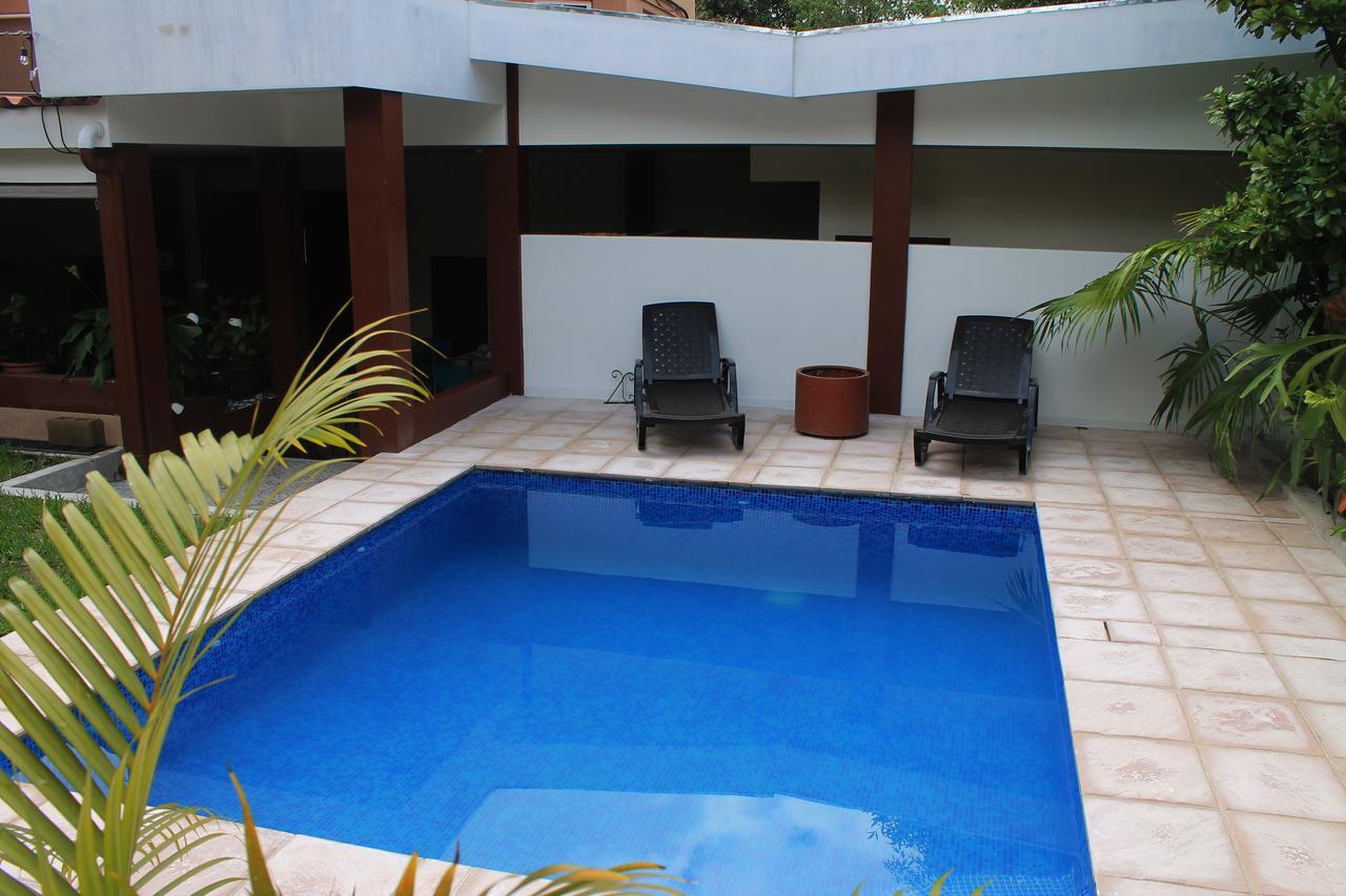 All Days Inn And Out San Salvador Kültér fotó